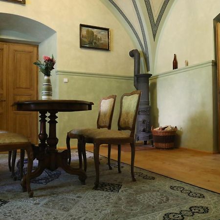 Historicke Apartmany Zelenohorska Posta Nepomuk Екстериор снимка