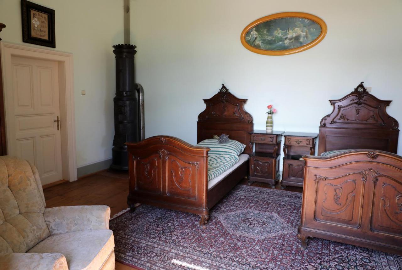 Historicke Apartmany Zelenohorska Posta Nepomuk Екстериор снимка